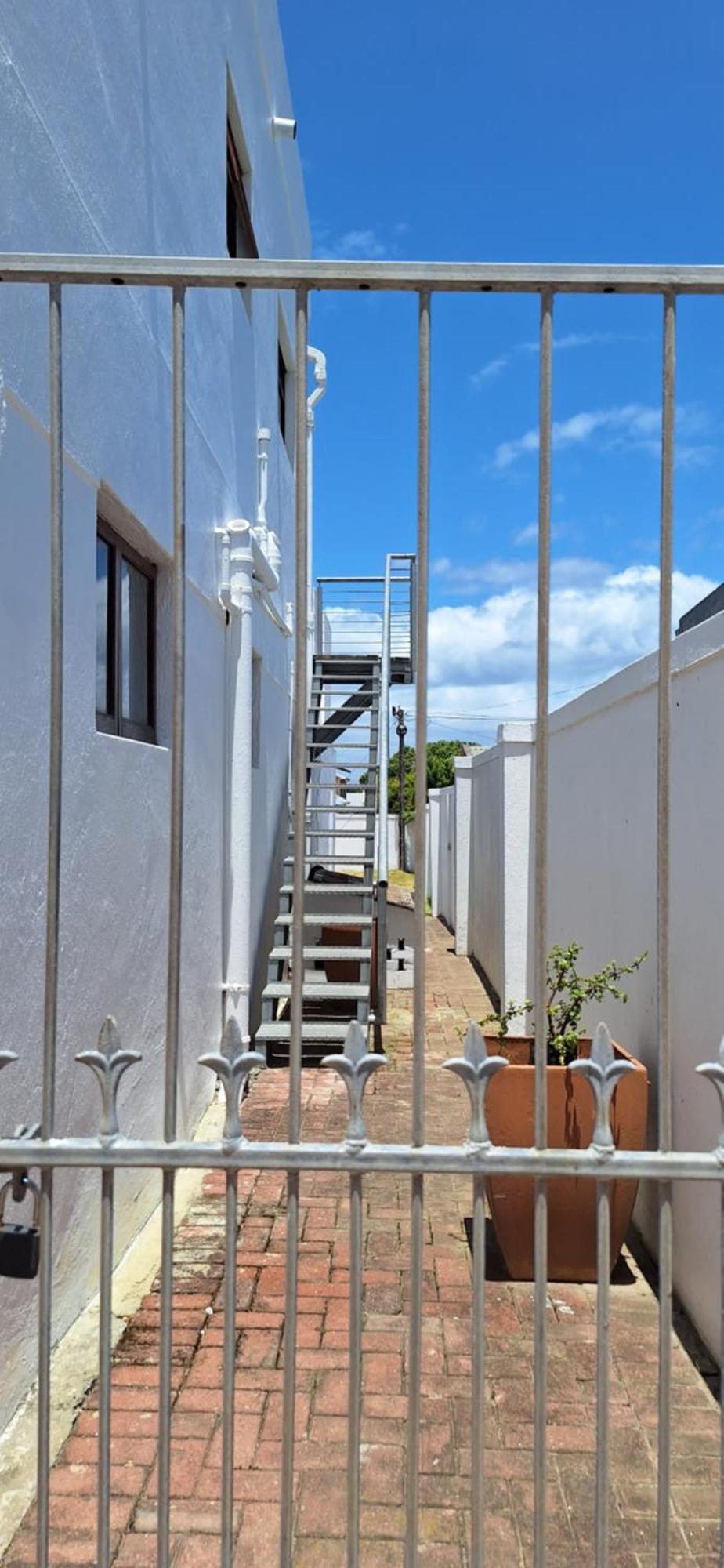 33 On Vermont Apartment Hermanus Exterior photo